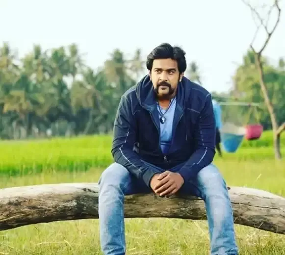 कन्नड़ अभिनेता चिरंजीवी सरजा का निधन