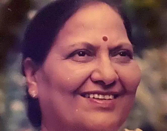 रेल मंत्री पीयूष गोयल की मां चंद्रकांता गोयल का निधन