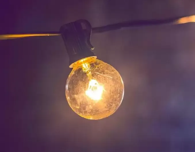 महाराष्ट्र के इस गांव में पहली बार पहुंची बिजली, लोगों ने मनाई दिवाली