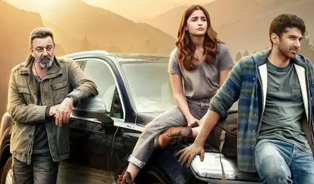 ट्रेलर रिलीज के साथ विवादों में घिरी ‘सड़क 2’, हिंदुत्व समर्थकों ने की बहिष्कार की अपील