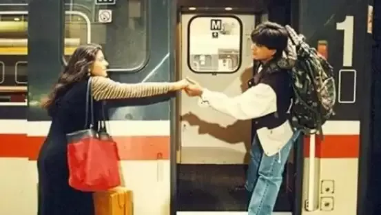 ‘दिलवाले दुल्हनिया ले जाएंगे’ के 25 साल, लंदन में लगेगी ‘राज-सिमरन’ की प्रतिमा