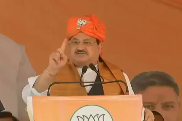 नड्डा का राजद पर प्रहार: जनसभा में बोले- लालटेन जलानी है या एलईडी बल्ब?