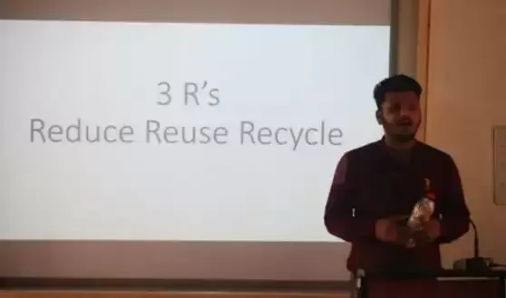 कबाड़ का बेहतरीन इस्तेमाल करने वाले ‘कबाड़ीजी’