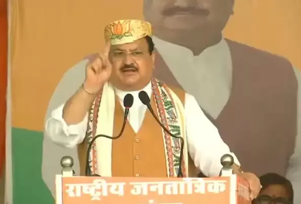 लालटेन युग से एलईडी युग, बाहुबल से निकलकर विकास बल की ओर जा रहा बिहार: नड्डा