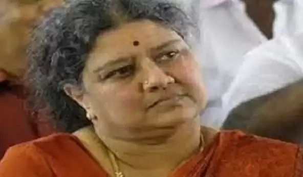 राजनीति से रहूंगी दूर, जयललिता के ‘स्वर्णयुगीन’ शासन के लिए प्रार्थना करूंगी: शशिकला