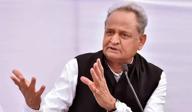 राजस्थान सरकार अगले 15 दिनों के लिए सख्त फैसले लेगी : गहलोत