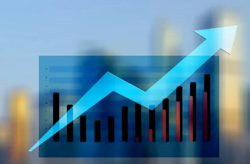 150 अंक से अधिक की तेजी के साथ सेंसेक्स नई ऊंचाई पर, निफ्टी 15,900 के पार