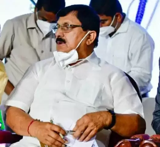 कर्नाटक: गृह मंत्री ने जनरल रावत के खिलाफ आपत्तिजनक टिप्पणियां करने वालों को पकड़ने का निर्देश