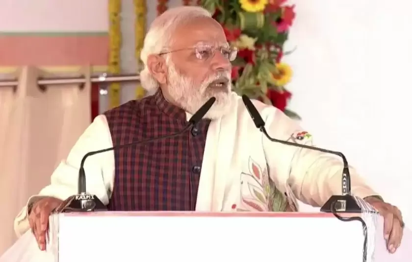 टीकाकरण प्रमाण-पत्र से मोदी की तस्वीर हटाने संबंधी याचिका उच्च न्यायालय में खारिज, 1 लाख का जुर्माना