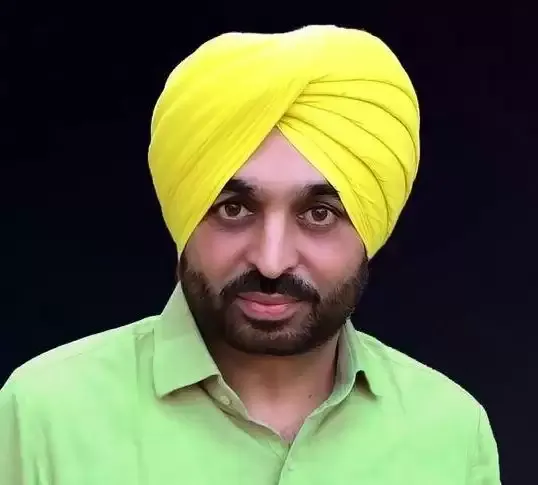 पंजाब: 'आप' ने भगवंत मान को घोषित किया मुख्यमंत्री पद का उम्मीदवार