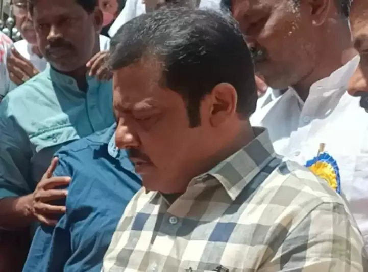 कर्नाटक: कांग्रेस विधायक के खिलाफ धोखाधड़ी, अतिक्रमण व धमकी देने का मामला दर्ज