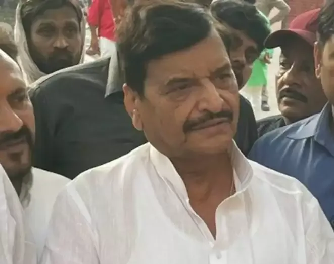 अखिलेश पर शिवपाल का निशाना: स्वाभिमान से समझौता किया लेकिन बदले में दर्द मिला