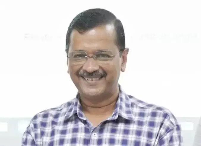 अन्ना ने केजरीवाल को पत्र लिखकर नई आबकारी नीति की निंदा की, कहा- सत्ता के नशे में चूर सीएम