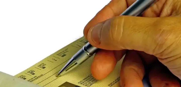 कन्नड़ अंक को समझने में की भूल, एसबीआई पर लगा 85 हजार का जुर्माना