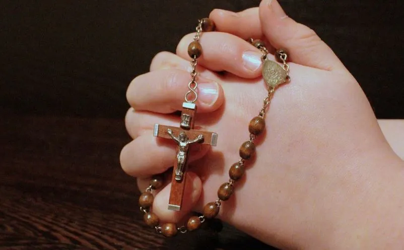 मिर्जापुर में 178 साल पुराना गिरिजाघर क्रिसमस के लिए तैयार