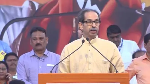 पार्टी के नाम और चुनाव चिह्न पर रोक के खिलाफ उद्धव की याचिका पर फैसला सुरक्षित