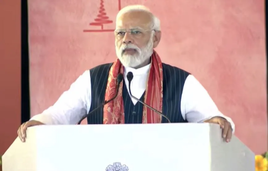 क्रेडिट के भूखे लोगों और जनता पर राज करने की भावना ने देश का बहुत अहित कियाः मोदी