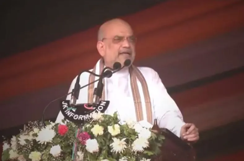 भाजपा ने विपक्षी दलों की बैठक को ‘फोटो सेशन’ बताया, 2024 में मोदी की जीत का दावा किया