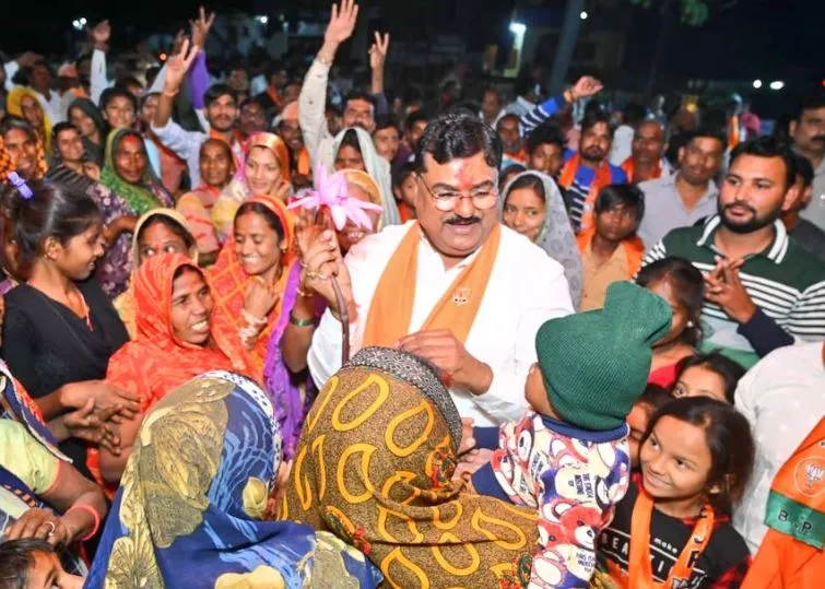 मप्र: हरदा से जीत पक्की करने के लिए पूरा जोर लगा रहे कमल पटेल