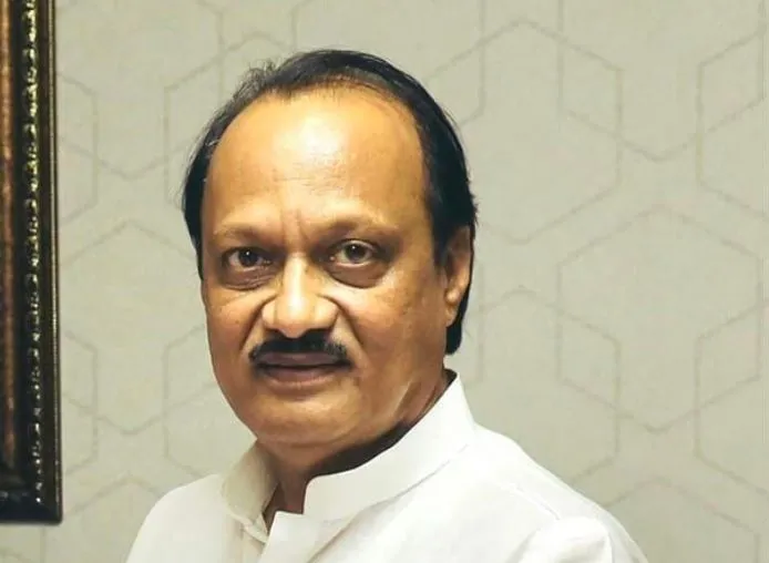 अजित पवार का अंतिम संस्कार हुआ