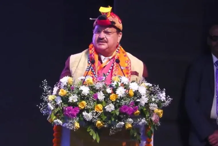 कांग्रेस 'राजनीति' करती है, हम 'राष्ट्रनीति' करते हैं: नड्डा