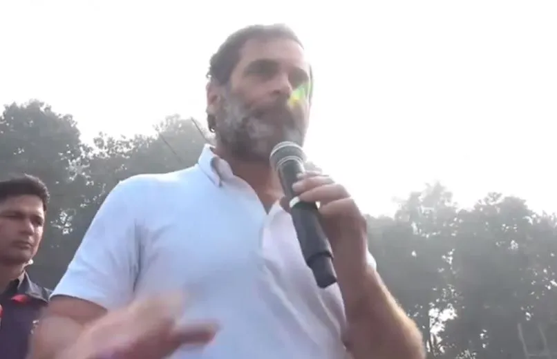 हमने बैरिकेड तोड़े हैं, लेकिन कानून नहीं तोड़ेंगेः राहुल गांधी