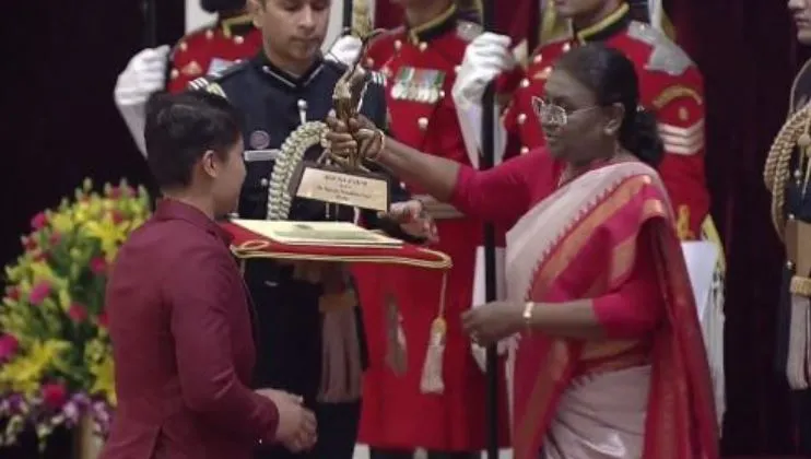 राष्ट्रीय खेल पुरस्कार: चिराग-सात्विक, शमी समेत सर्वश्रेष्ठ प्रदर्शन करने वाले एथलीट सम्मानित