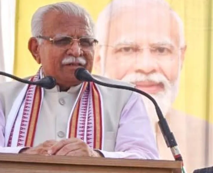 हरियाणा: मुख्यमंत्री खट्टर और कैबिनेट मंत्रियों ने राज्यपाल को सौंपा इस्तीफा