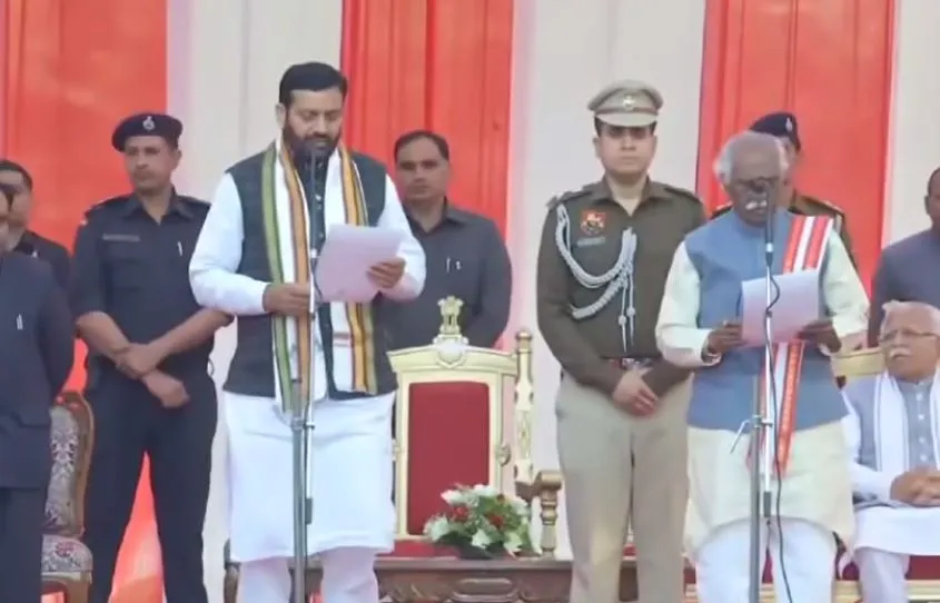 नायब सैनी ने हरियाणा के मुख्यमंत्री पद की शपथ ली