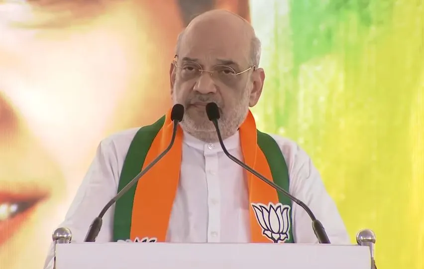 कम्युनिस्टों और कांग्रेस पर शाह का हमला, बोले- दोनों ही अस्तित्व खोते जा रहे हैं