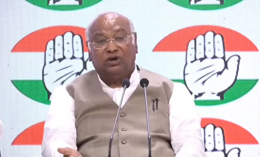 खरगे का दावा- देश की जनता ने तय कर लिया है कि मोदी के नेतृत्व को स्वीकार नहीं करेगी