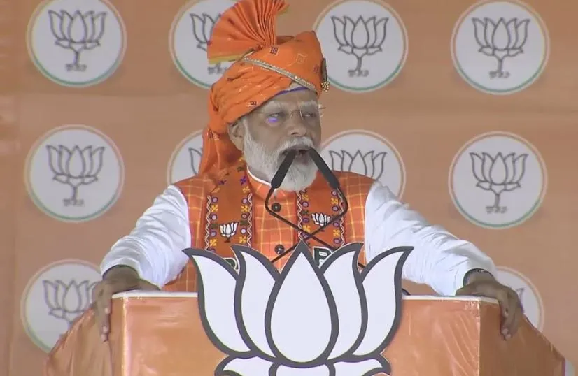 कांग्रेस की चली तो कहेगी कि भारत में जीने का पहला हक भी उसके वोटबैंक का है: मोदी