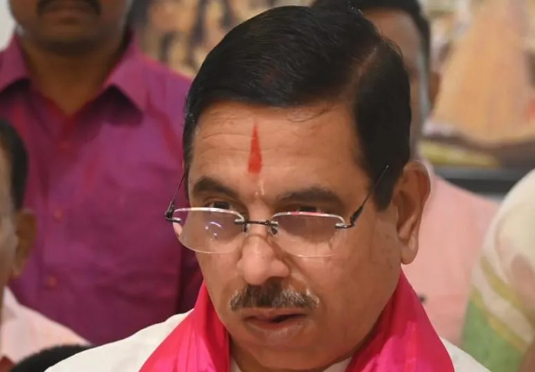 वैश्विक सौर निवेश इस साल 500 बिलियन डॉलर तक पहुंचेगा: प्रह्लाद जोशी