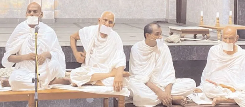 भूख से ज्यादा खाना जहर के समान: कमलमुनि कमलेश