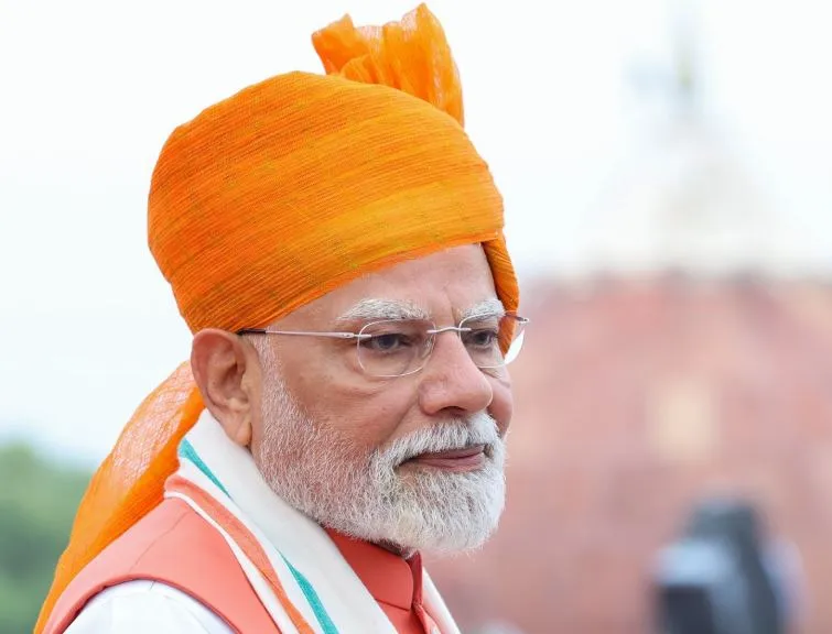 आज़ादी का दिन: मोदी ने देशवासियों को दिया बड़ा तोहफा