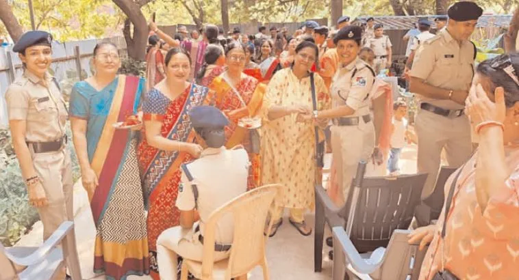 एक अनूठे रक्षाबंधन का आयोजन