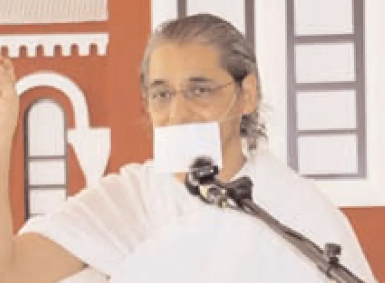 संयम लीला लहर है, संसार खारा ज़हर है: डॉ. समकित मुनि