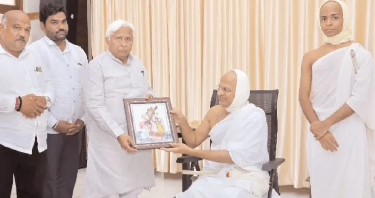 सुख के सही मार्ग की खोज करो: आचार्य विमलसागरसूरी