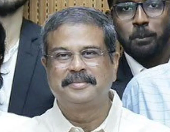 कौशल आधारित शिक्षा शुरू करने की योजना बना रही सरकार: प्रधान