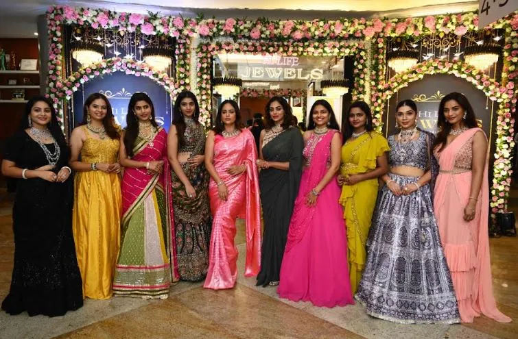 त्योहारी सीजन की खुशियां दोगुनी करने आ रही हाई लाइफ प्रदर्शनी