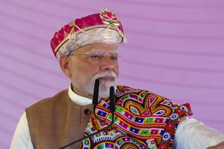 हमारी बहनों-बेटियों का सिंदूर उजाड़ने वाले आतंकवादियों के हमने ठिकाने उजाड़ दिए: मोदी