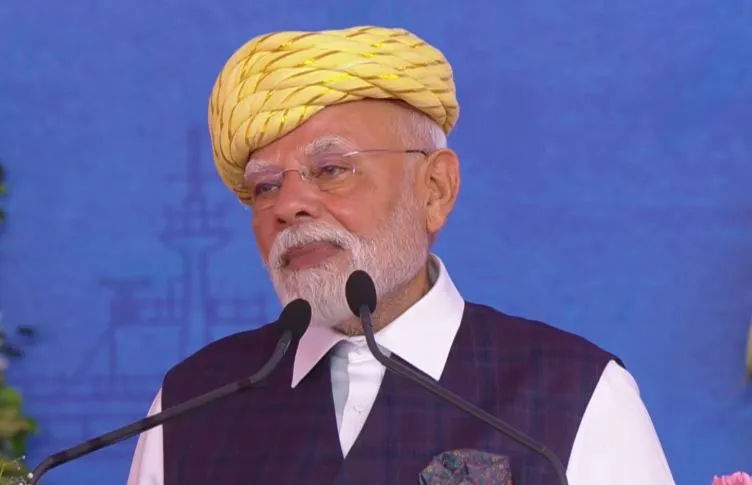 कांग्रेस सरकार की नीतियों ने देश के नौजवानों का बहुत नुकसान किया: मोदी