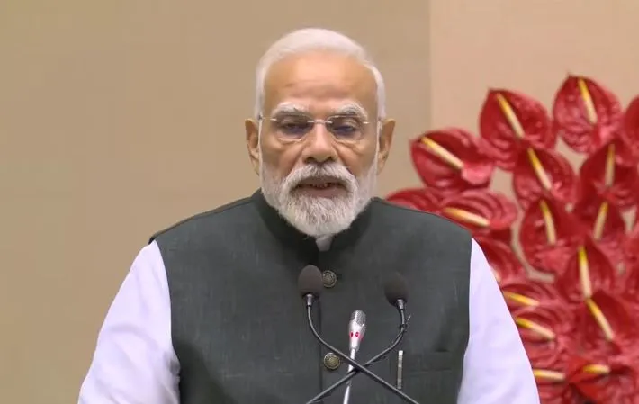 प्रधानमंत्री ने कौशल दीक्षांत समारोह में विभिन्न युवा-केंद्रित पहलों का शुभारंभ किया