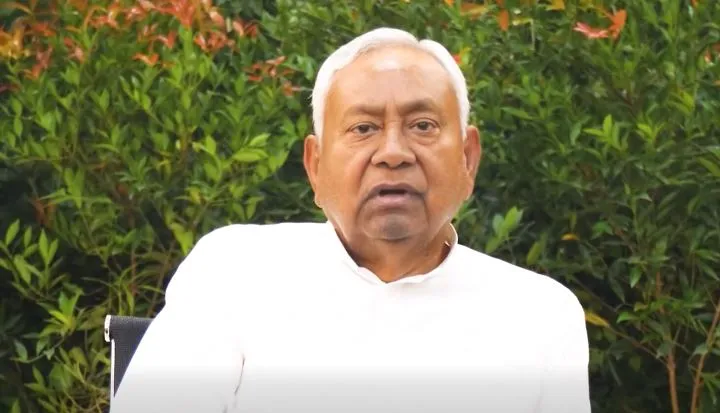 नीतीश कुमार ने उद्यमिता योजना की 10 लाख महिला लाभार्थियों के बीच 1,000 करोड़ रु. वितरित किए