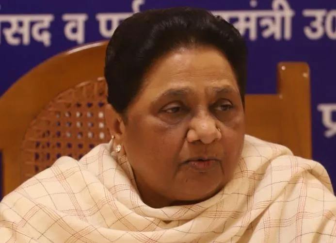 उप्र चुनाव: बसपा करेगी गठबंधन? मायावती ने कर दिया स्पष्ट