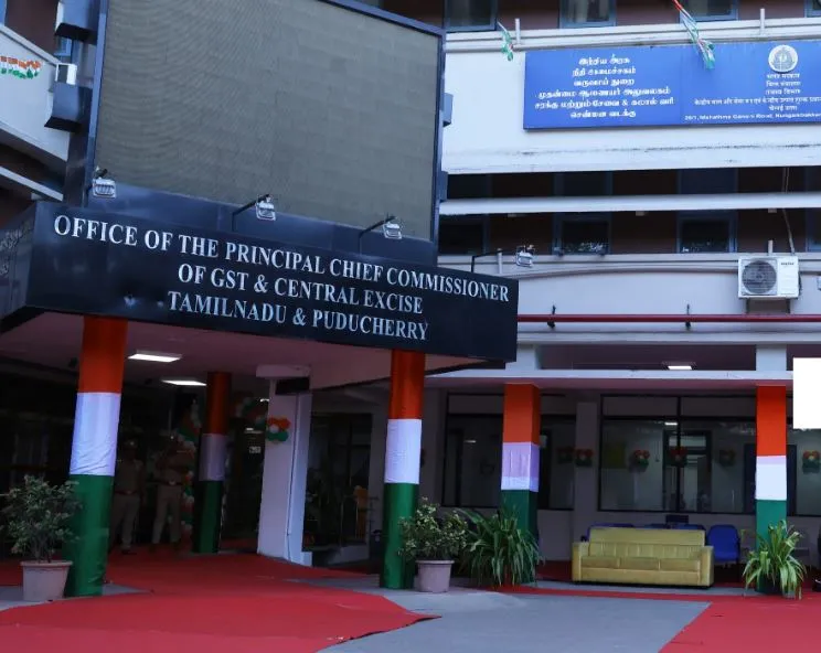 तमिलनाडु चुनाव: प्रलोभन पर सीजीएसटी की पैनी नजर, उड़न दस्ते किए तैनात 