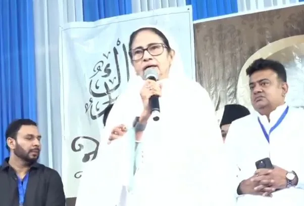 भाजपा को मताधिकार छीनने नहीं देंगे, आखिर तक लड़ेंगे: ममता बनर्जी 