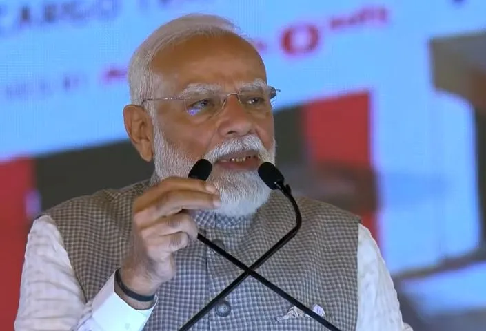 सपा वालों ने नोएडा को अपनी लूट का एटीएम बना लिया था: प्रधानमंत्री