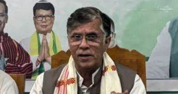 पवन खेड़ा को उच्चतम न्यायालय से लगा झटका