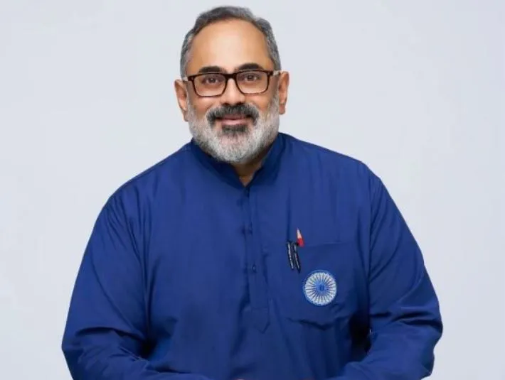 'कॉकरोच पार्टी' भारत को अस्थिर करने की साज़िश का हिस्सा है: राजीव चंद्रशेखर